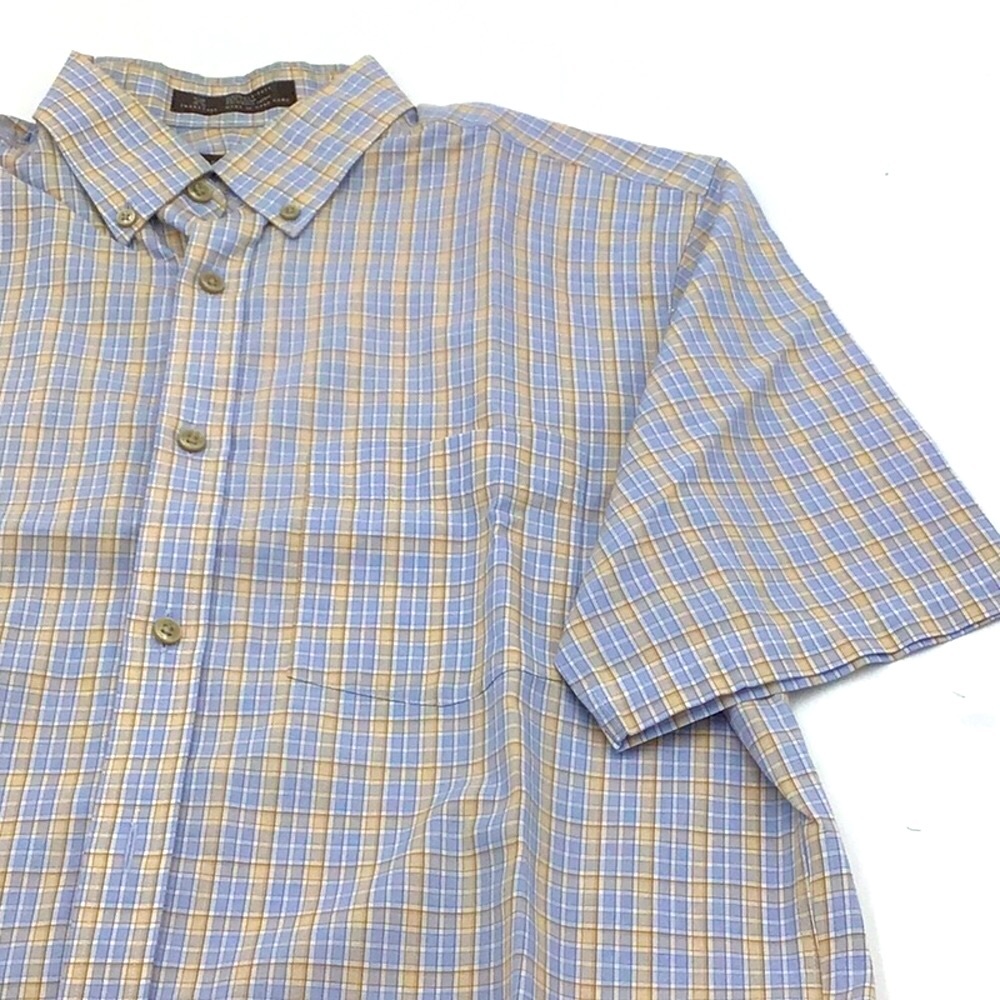 Nordstrom short sleeve button down shirt